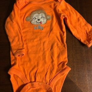 👶🏻 Carters Long Sleeve onesie